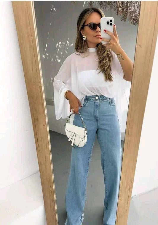 Blusa transparente com top pequeno